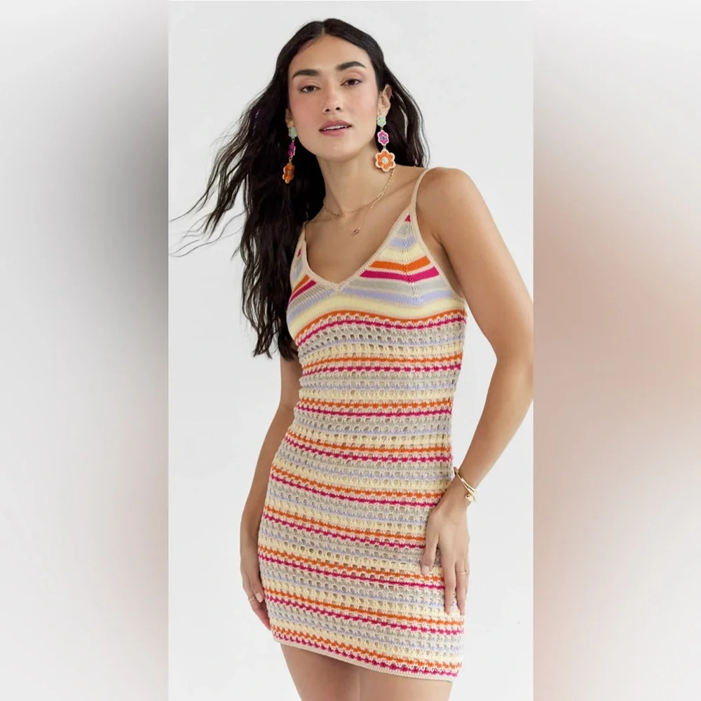 New Francesca’s Alethea Stripe Crochet Lined Dress Cover Up - Picture 5 of 6